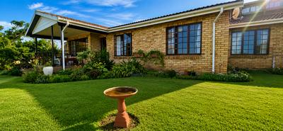 House For Sale in Outeniqua Strand, Outeniqua Strand